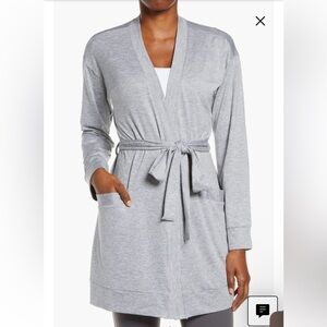 NWT Fourlaps Stratus Wrap in Black Heather